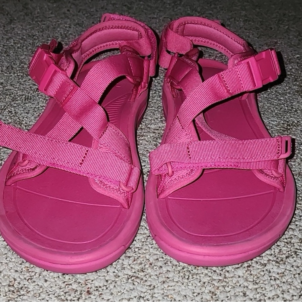 Size 13 Teva’s
